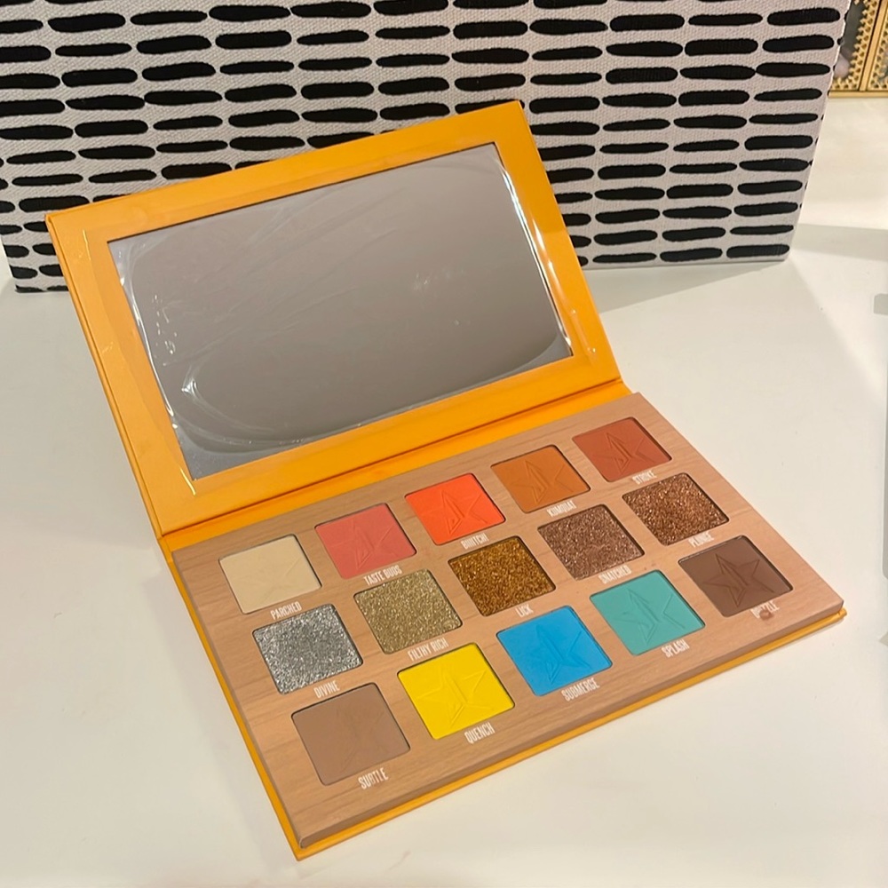 Jeffree Star - thirsty, eyeshadow palette